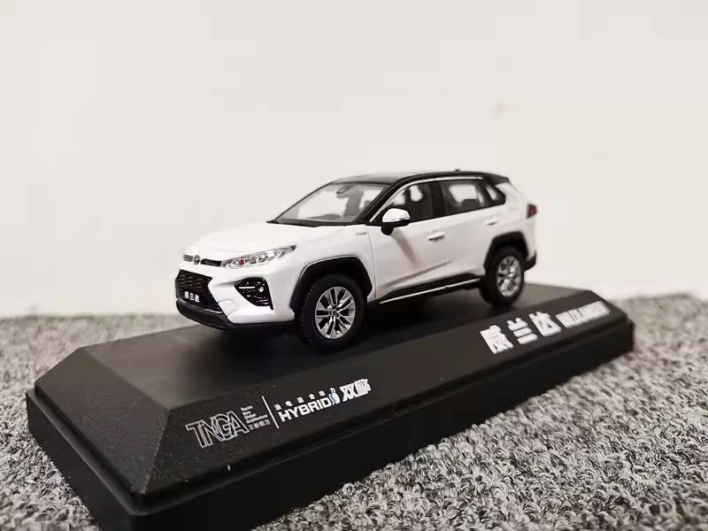 Diecast 1:43 WILDLANDER Model Car Display 7 Diecast 1:43 WILDLANDER Model Car Display - Image 7