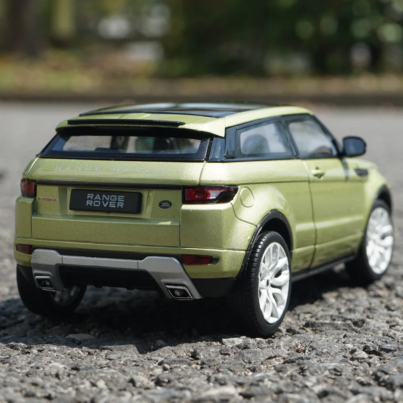 WELLY 1:24 Land Rover Evoque SUV Model 3 WELLY 1:24 Land Rover Evoque SUV Model - Image 3
