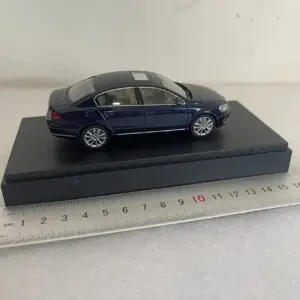 Volkswagen Passat B7 1:43 Scale Model Car 7 Se9df088e12e740068e94a67264fe770fh
