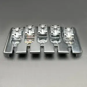 Vintage 5-String Bass Bridge in Chrome, Black, Gold 12 Se9eeab5d62694d09aee4d0665ec7a429G