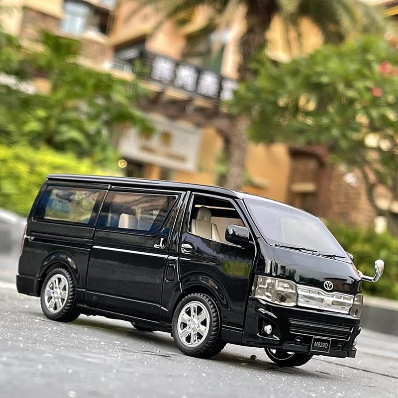 1:32 Toyota Hiace MPV Diecast Model Vehicle 3 1:32 Toyota Hiace MPV Diecast Model Vehicle - Image 3