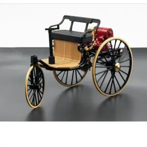 1886 Benz Patent Motor Tricycle Model 1:12 Scale 15 Seba0c1b4fd1748b48c8e40e6e7f8d96fO