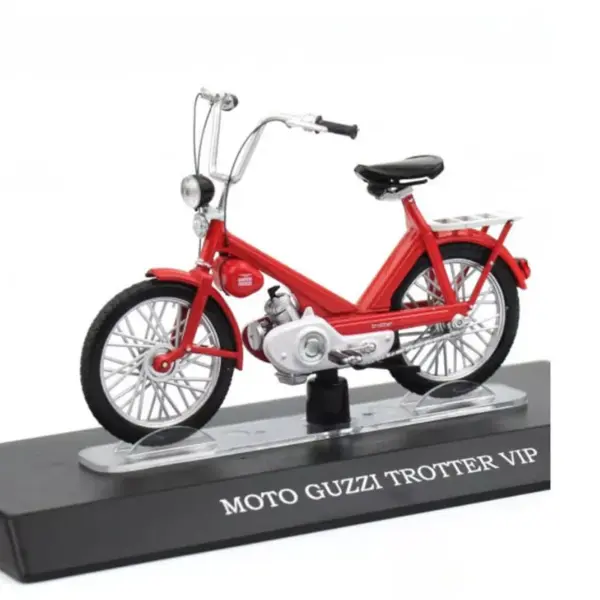 Piaggio Ciao 1:18 Scale Diecast Motorcycle Model - Image 3