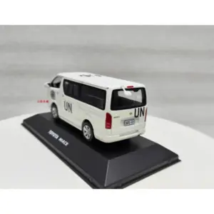 Toyota HIACE UN Van Diecast Model 1/43 Scale 6 Sed49959f095f4903a06ceee95107c8fdM
