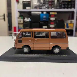 Norev 1:43 Nissan Homy E23 1980 Model 7 Sed81999b53b64a2eb72a96cf3b1f16a1g