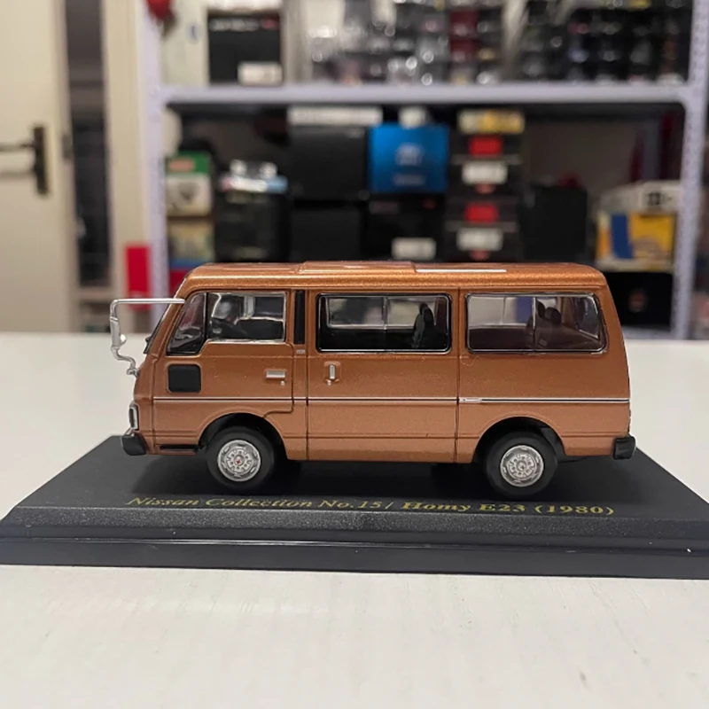 Norev 1:43 Nissan Homy E23 1980 Model 2 Norev 1:43 Nissan Homy E23 1980 Model - Image 2