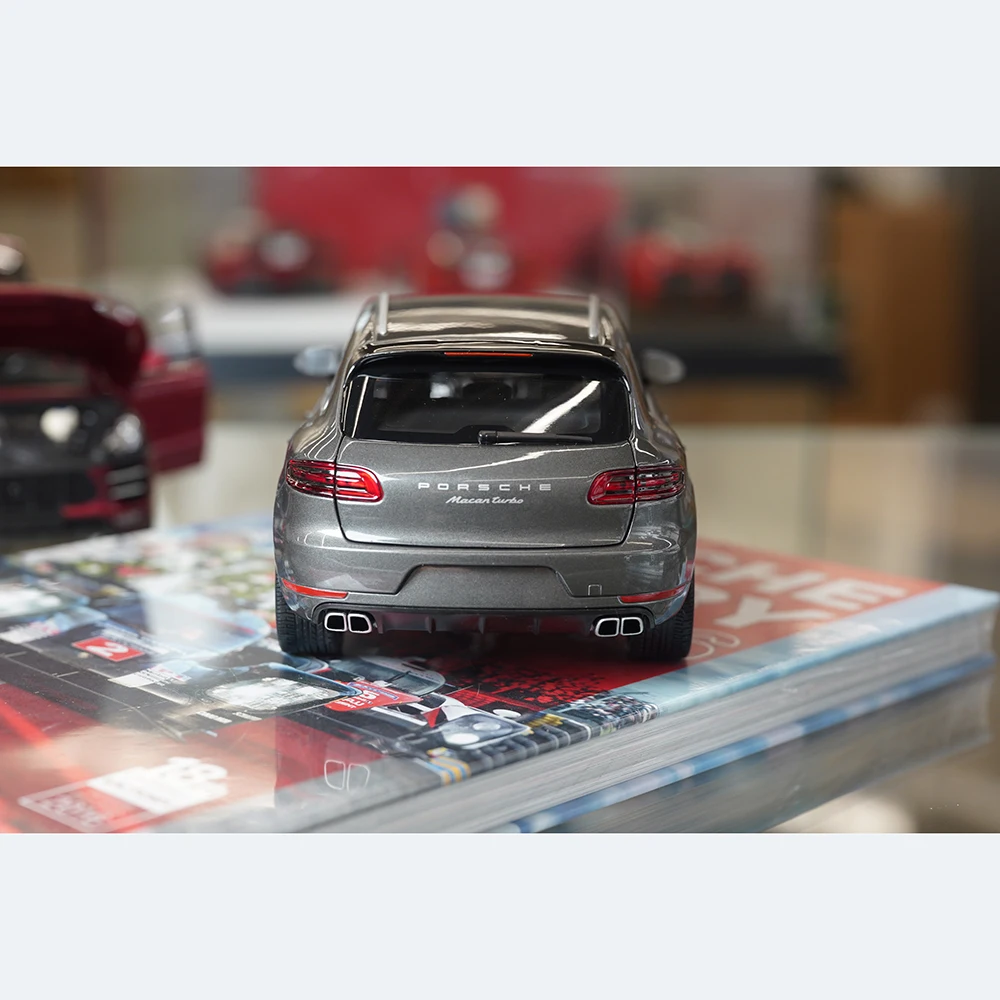 Porsche Macan Turbo 2013 Diecast Model Grey 6 Porsche Macan Turbo 2013 Diecast Model Grey - Image 6