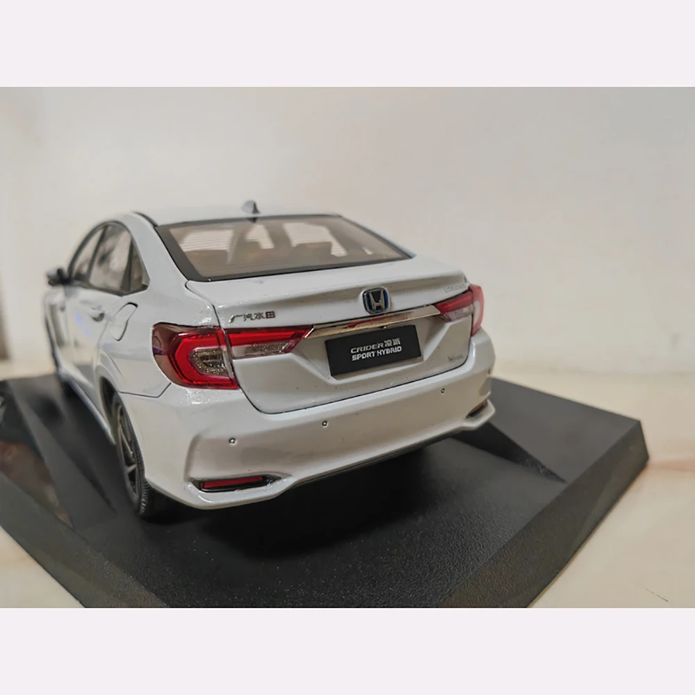 Honda Crider 2022 Scale Die-Cast Model 1:18 6 Honda Crider 2022 Scale Die-Cast Model 1:18 - Image 6