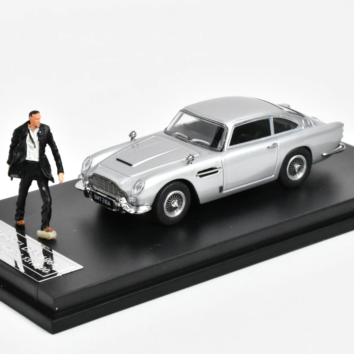 DB5 Diecast Model Car 1:64 Scale Black 5 DB5 Diecast Model Car 1:64 Scale Black - Image 5