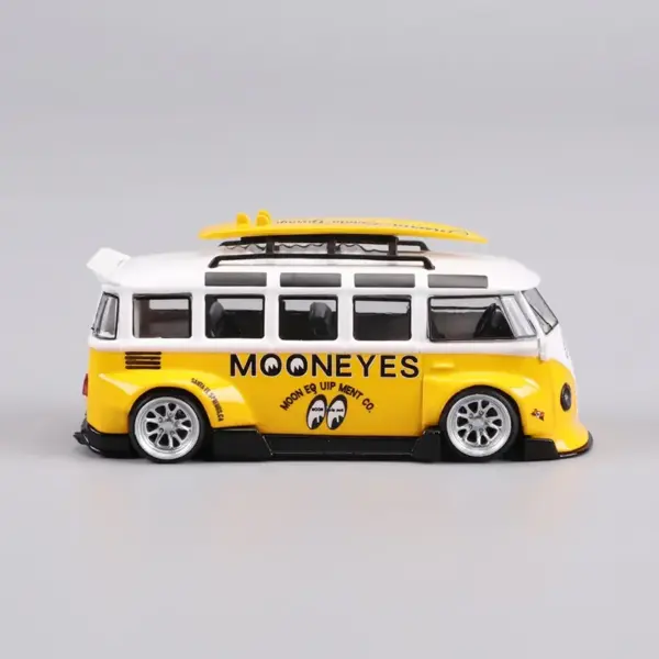 Die-Cast RWB T1 Vintage Bus Model in Yellow - Image 3