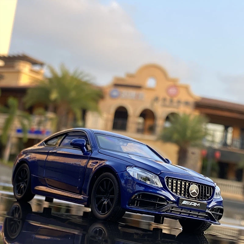 1:32 Mercedes AMG C63S Coupe Diecast Model 3 1:32 Mercedes AMG C63S Coupe Diecast Model - Image 3