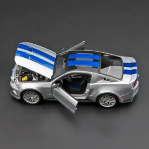 1:24 Scale Ford Mustang GT Street Racer Model 11 Sf5ef401dd2384799a8ac411c428d3b5ea