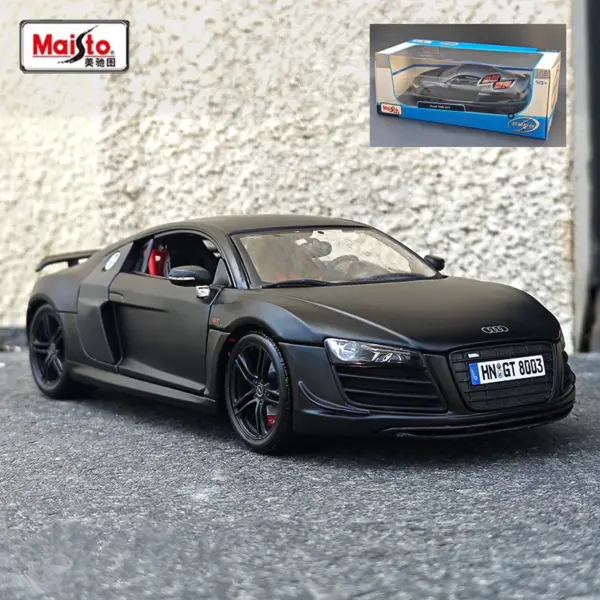 Maisto Audi R8 GT V10 1:18 Diecast Model - Image 8