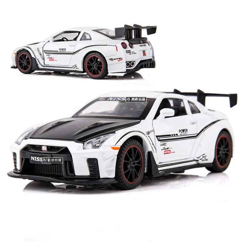 1:32 Nissan GT-R R35 Metallic Blue Diecast Model 9 1:32 Nissan GT-R R35 Metallic Blue Diecast Model - Image 9