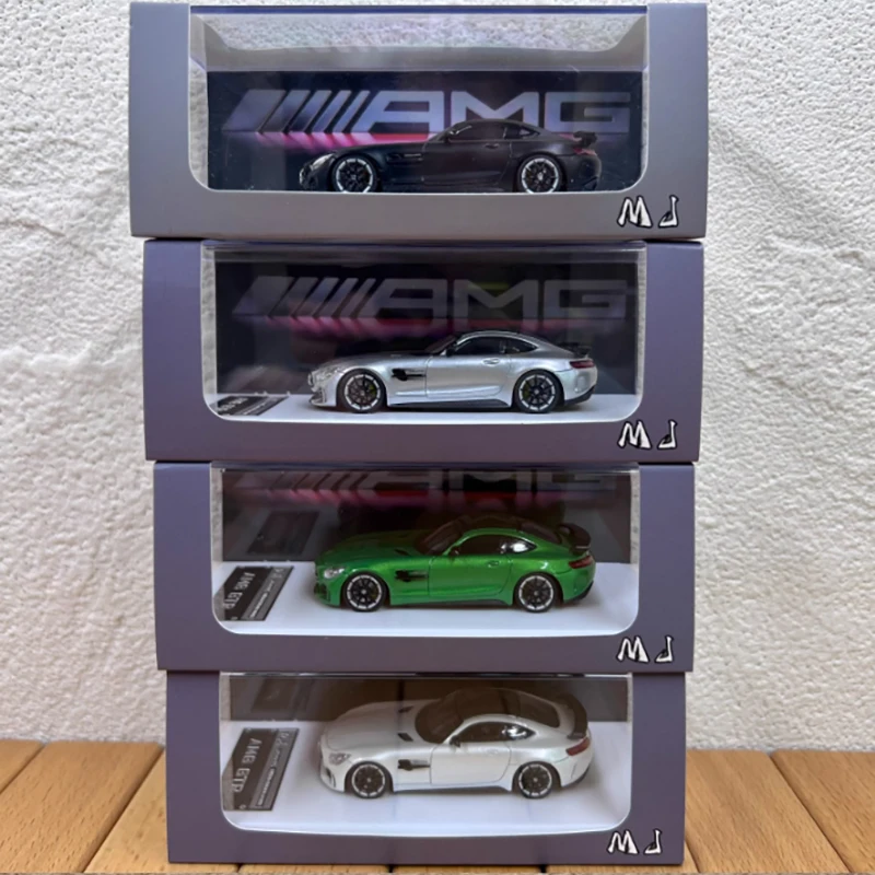 GTR Supercar Diecast Model 1:64 Scale Green 6 GTR Supercar Diecast Model 1:64 Scale Green - Image 6