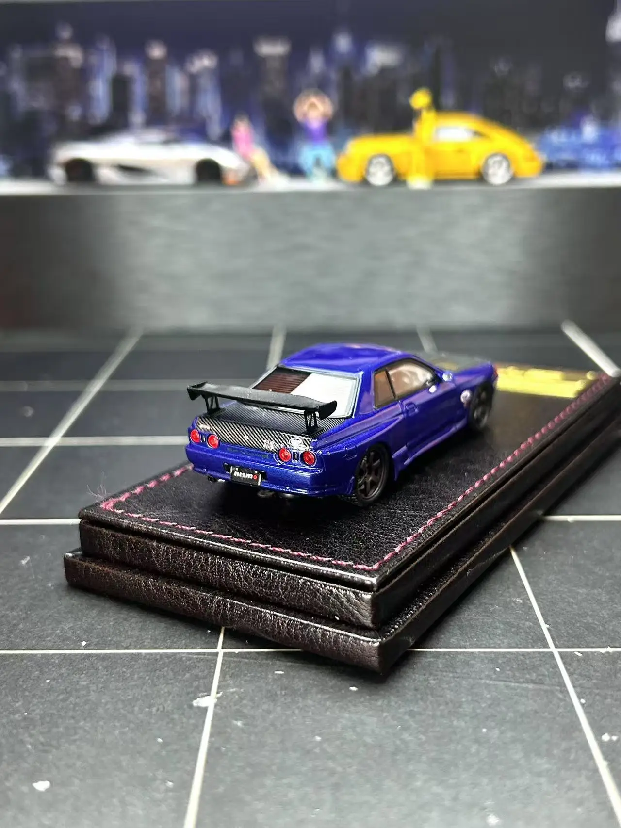 Skyline GT-R R32 1:64 Scale Model Car 9 Skyline GT-R R32 1:64 Scale Model Car - Image 9