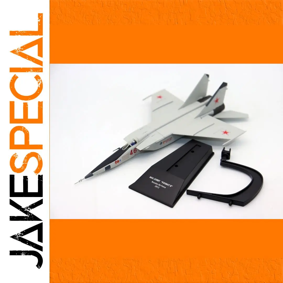 MiG-25RBT FOXBAT B 1/100 Scale Model 1 MiG-25RBT FOXBAT B 1/100 Scale Model