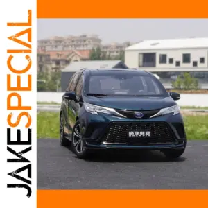 1:18 Scale Diecast Toyota Granvia Model Blue