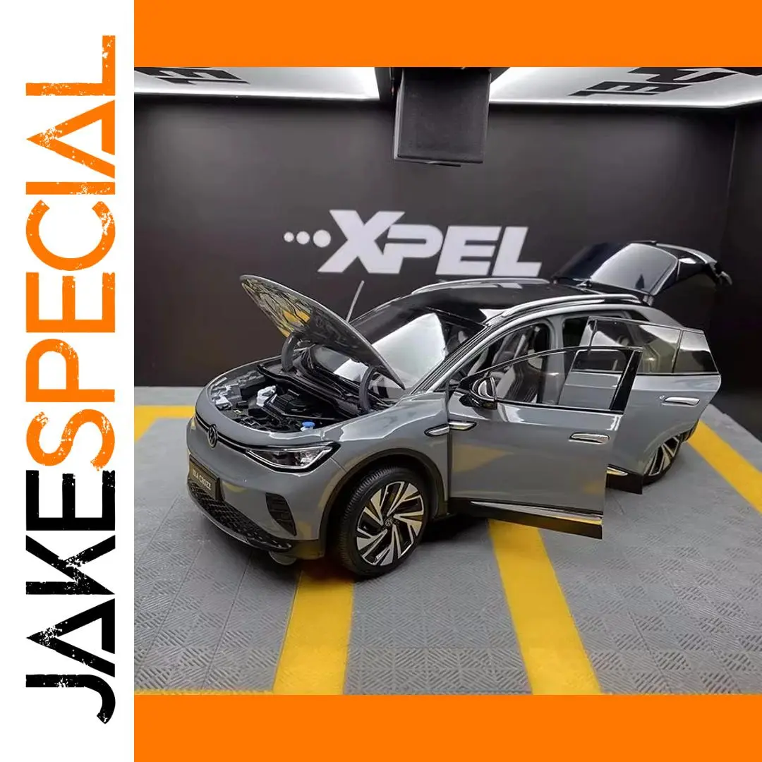 1:18 Diecast Volkswagen ID.4 Gray SUV Model 1 1:18 Diecast Volkswagen ID.4 Gray SUV Model