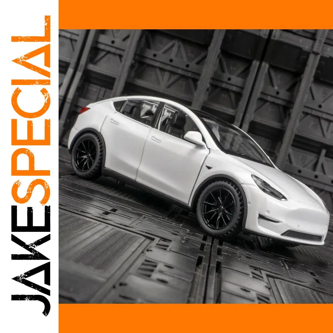 1:32 Scale Alloy Diecast Model Car White 1 1:32 Scale Alloy Diecast Model Car White