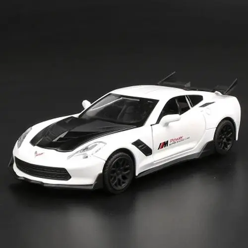 1:32 Scale Green Corvette Z06 Diecast Model 10 1:32 Scale Green Corvette Z06 Diecast Model - Image 10