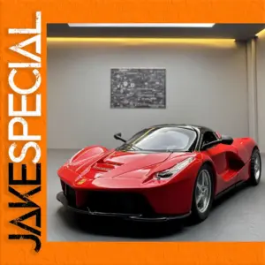 Ferrari Laferrari 1:32 Diecast Model Car