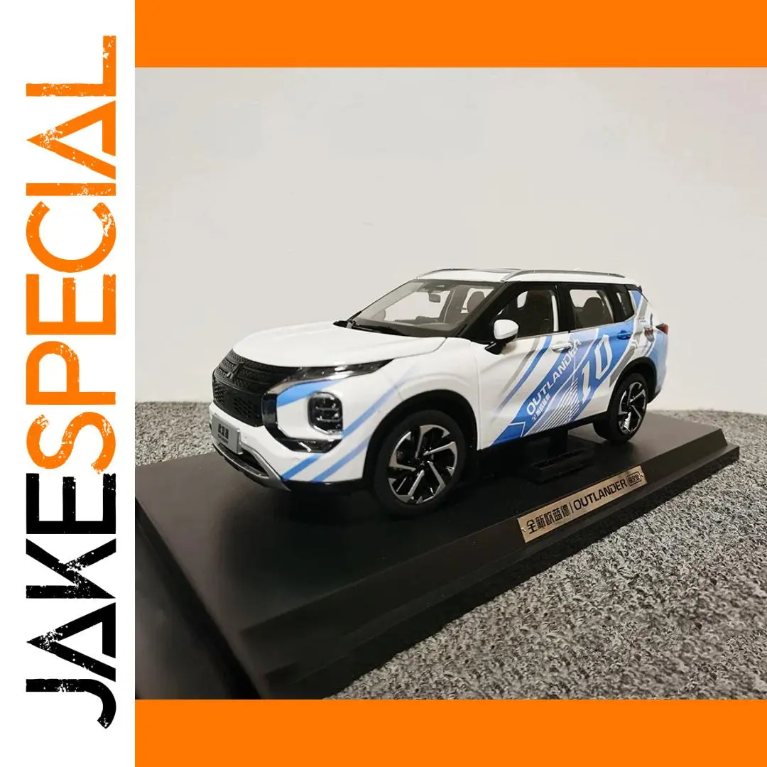 Mitsubishi Outlander 2023 Alloy Car Model 1:18 1 Mitsubishi Outlander 2023 Alloy Car Model 1:18