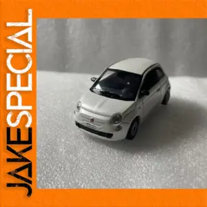 Fiat 500 1/43 Scale Diecast Model in White