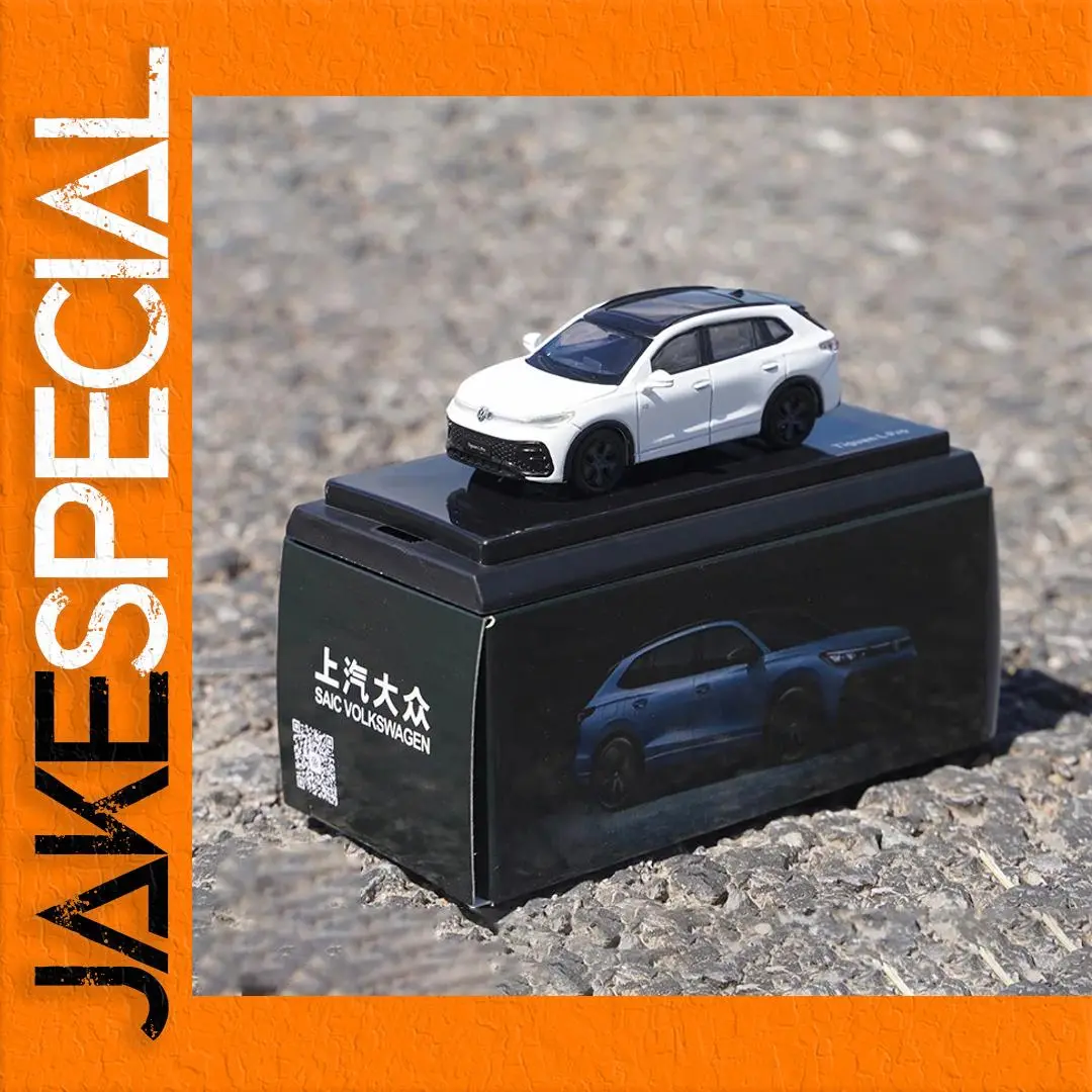 1:64 Scale White SUV Diecast Model Car 1 1:64 Scale White SUV Diecast Model Car