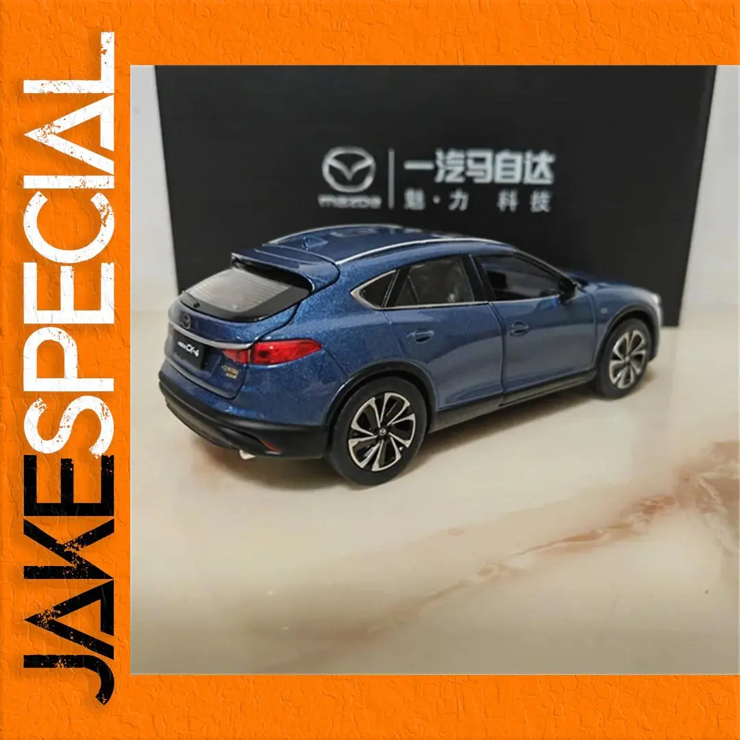MAZDA CX-4 1:32 Diecast Model in Blue 1 MAZDA CX-4 1:32 Diecast Model in Blue