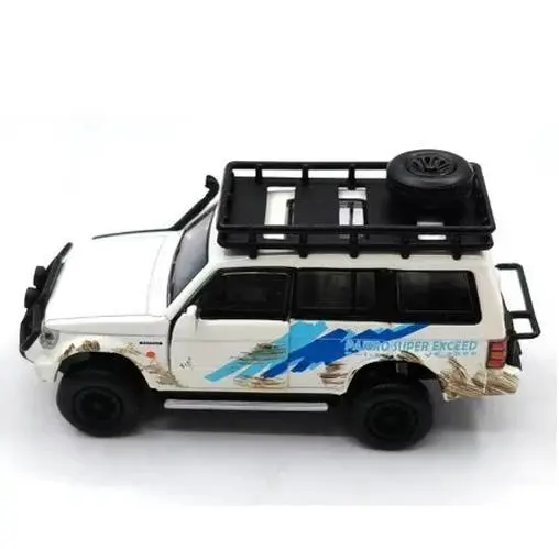 Diecast 1:64 Pajero Off-Road Car Model 9 Diecast 1:64 Pajero Off-Road Car Model - Image 9