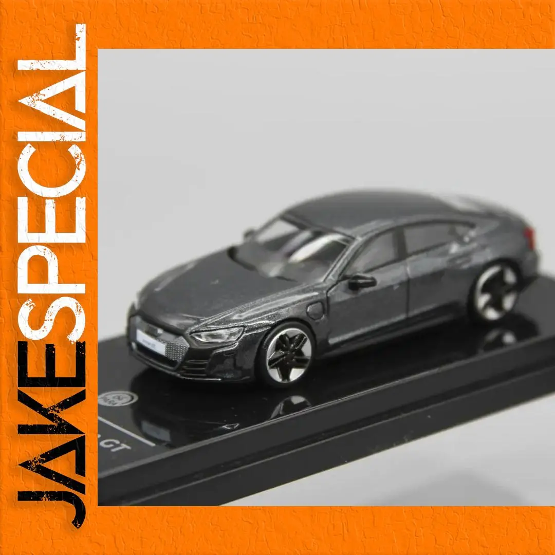RS e-tron GT 1:64 Scale Diecast Model Car 1 RS e-tron GT 1:64 Scale Diecast Model Car
