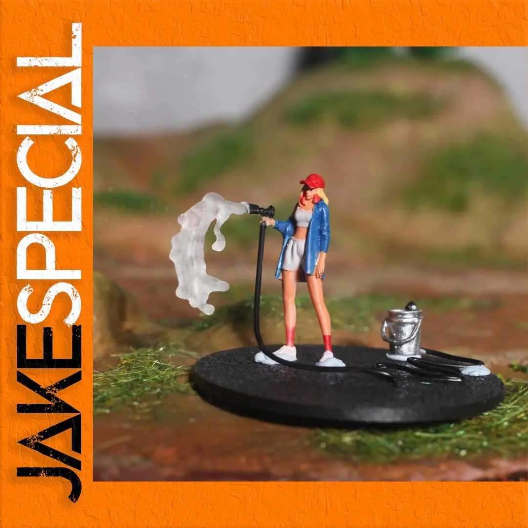 Car Wash Charm Resin Miniature Figure 1:64 Scale 1 Car Wash Charm Resin Miniature Figure 1:64 Scale