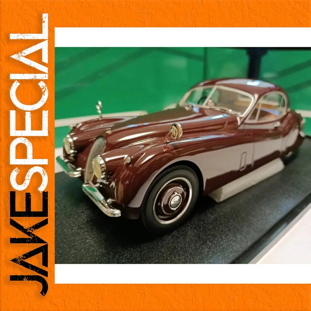 1954 Jaguar XK120 FHC 1:18 Scale Model 1 1954 Jaguar XK120 FHC 1:18 Scale Model