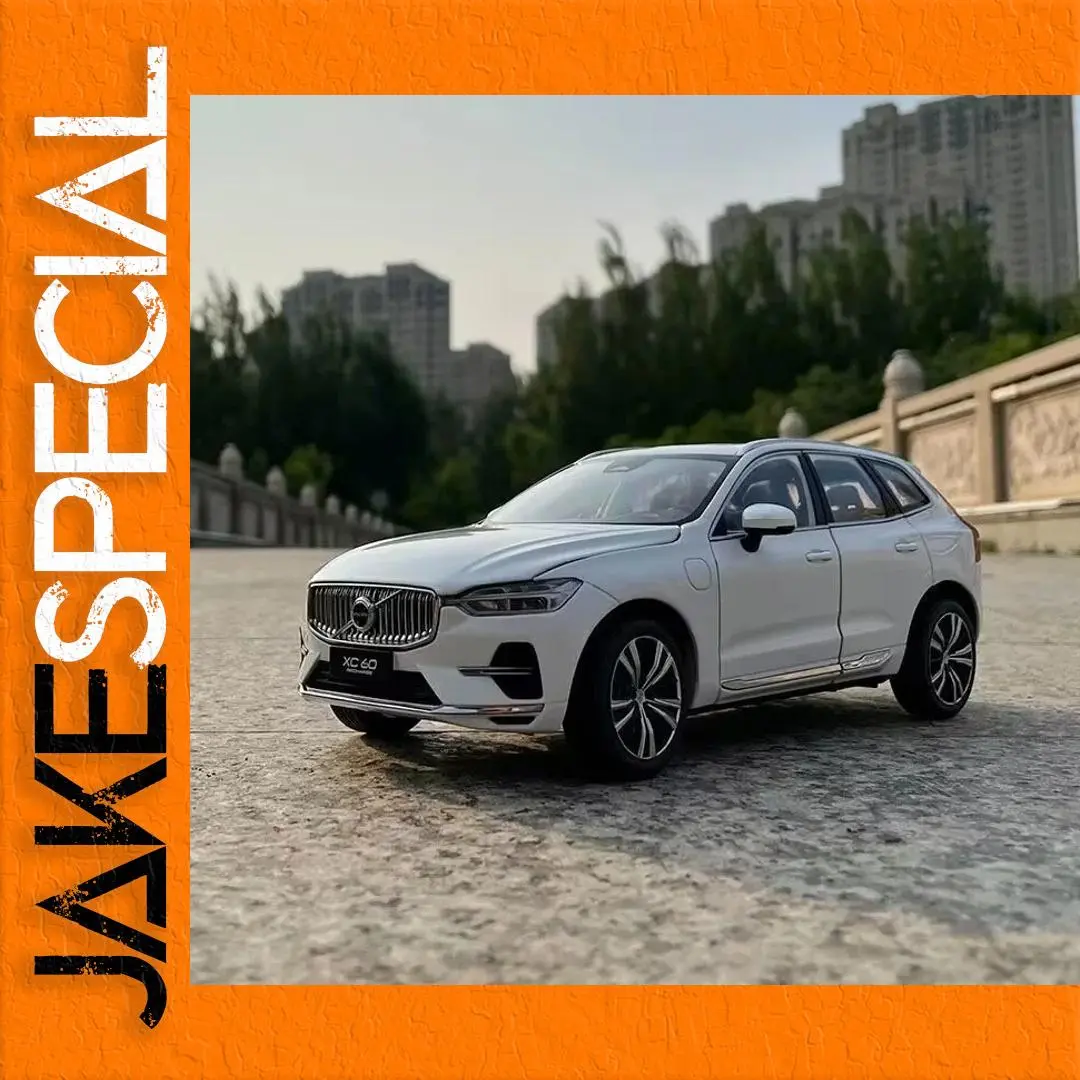 2023 Volvo XC60 1:18 Scale Diecast Model 1 2023 Volvo XC60 1:18 Scale Diecast Model