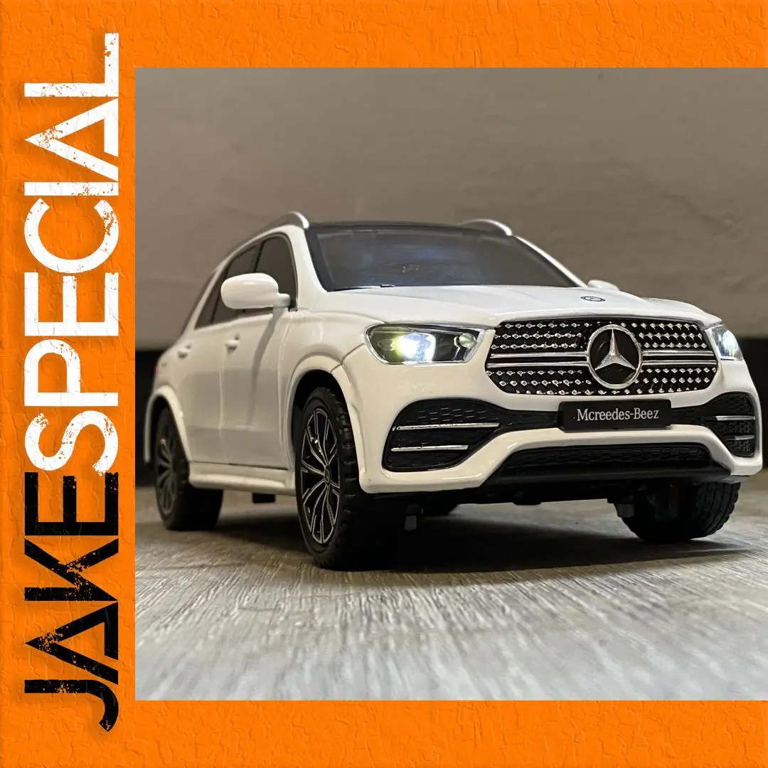 Benz GLE350 1:24 Scale Diecast Model Car 1 Benz GLE350 1:24 Scale Diecast Model Car