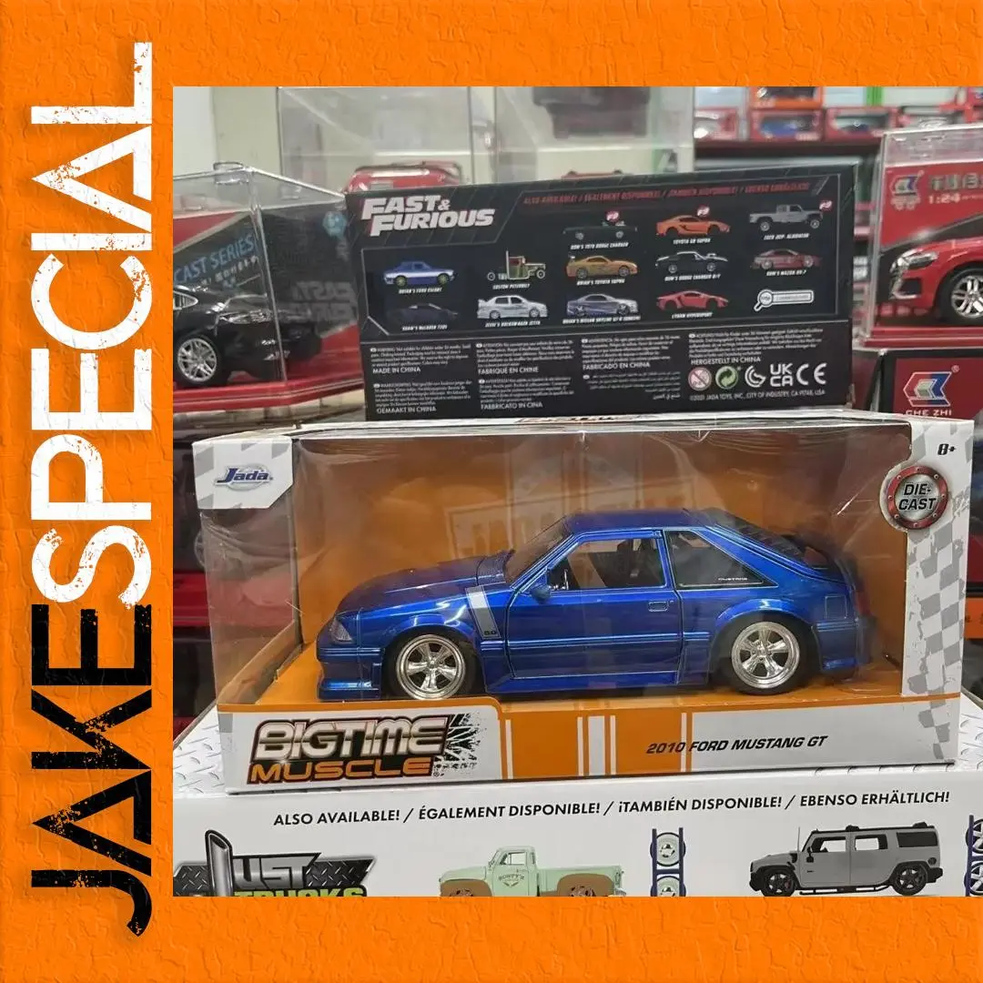 1989 Ford Mustang GT 1:24 Scale Diecast Model 1 1989 Ford Mustang GT 1:24 Scale Diecast Model