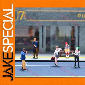 1/64 Scale Miniature Figure Model 2.6 cm Tall