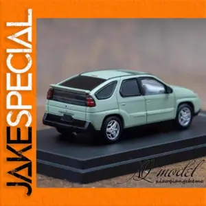 Pontiac Aztek 1:64 Scale Diecast Model