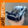 R8 LMS GT2 Super Sports Car 1:24 Die-Cast Model