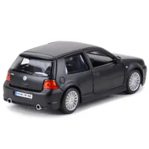 Maisto 1:24 Scale Volkswagen Golf R32 Model Car 8 H0f90bc58492c44bdaeed71b91888f231J