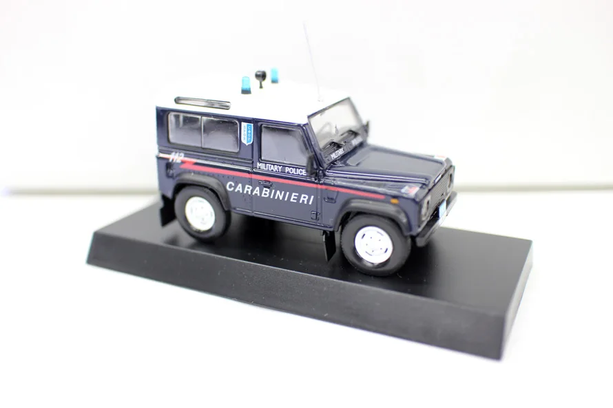 Land Rover Defender 90 Diecast Model 1/43 Scale 2 Land Rover Defender 90 Diecast Model 1/43 Scale - Image 2