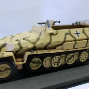 German sd.kfz. 25/1 Model 1/43 Scale Display 11 H7328e1a7cfdd4259b86173a3ffa7cd705