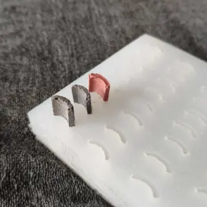 H82b8d4dc8d334bcf80a4d5a8b9a74142Q