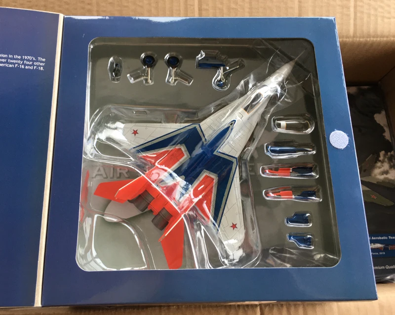 1/72 Scale MiG-29 Fighter Jet Model HA6511A 6 1/72 Scale MiG-29 Fighter Jet Model HA6511A - Image 6