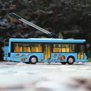 1:36 Voice Broadcast Bus Diecast Model 10 HTB1nFBmalr0gK0jSZFnq6zRRXXas