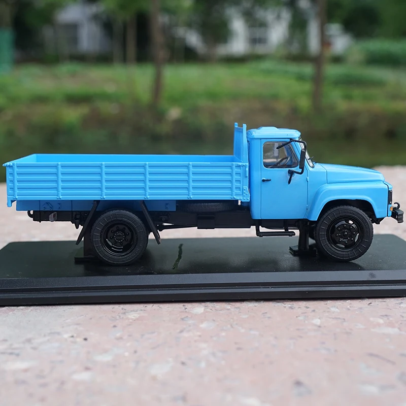 Dongfeng EQ140 Military Truck 1:43 Model 3 Dongfeng EQ140 Military Truck 1:43 Model - Image 3
