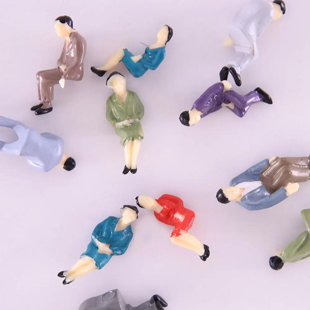 30 Miniature Figures for Diorama Scenes 3 30 Miniature Figures for Diorama Scenes - Image 3