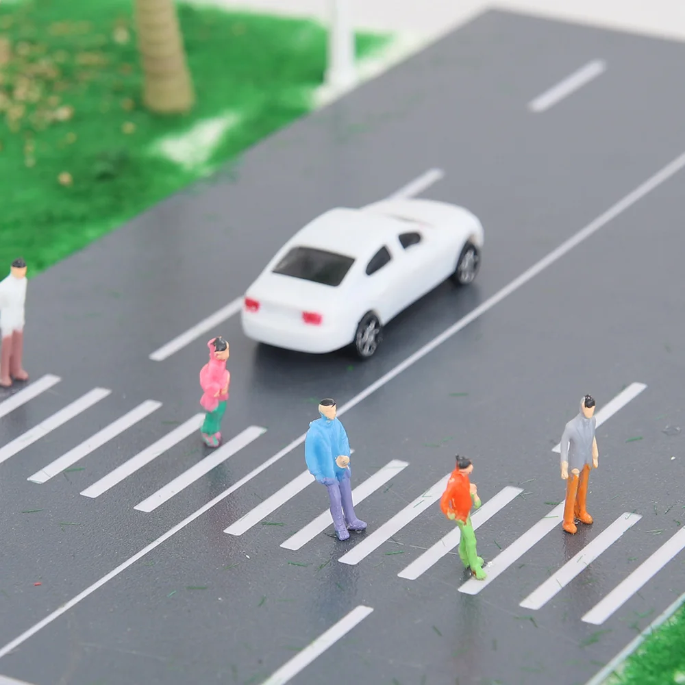 100 Miniature Figures for Scale Modeling 4 100 Miniature Figures for Scale Modeling - Image 4