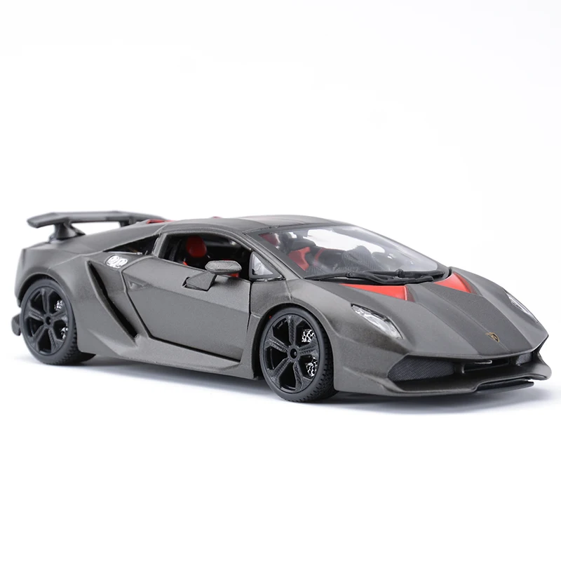 Bburago 1:24 Lamborghini Sesto Elemento Model 2 Bburago 1:24 Lamborghini Sesto Elemento Model - Image 2